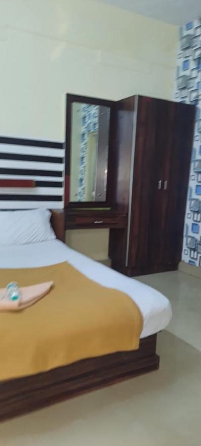 Hotel Orginal Residency Kollam Esterno foto
