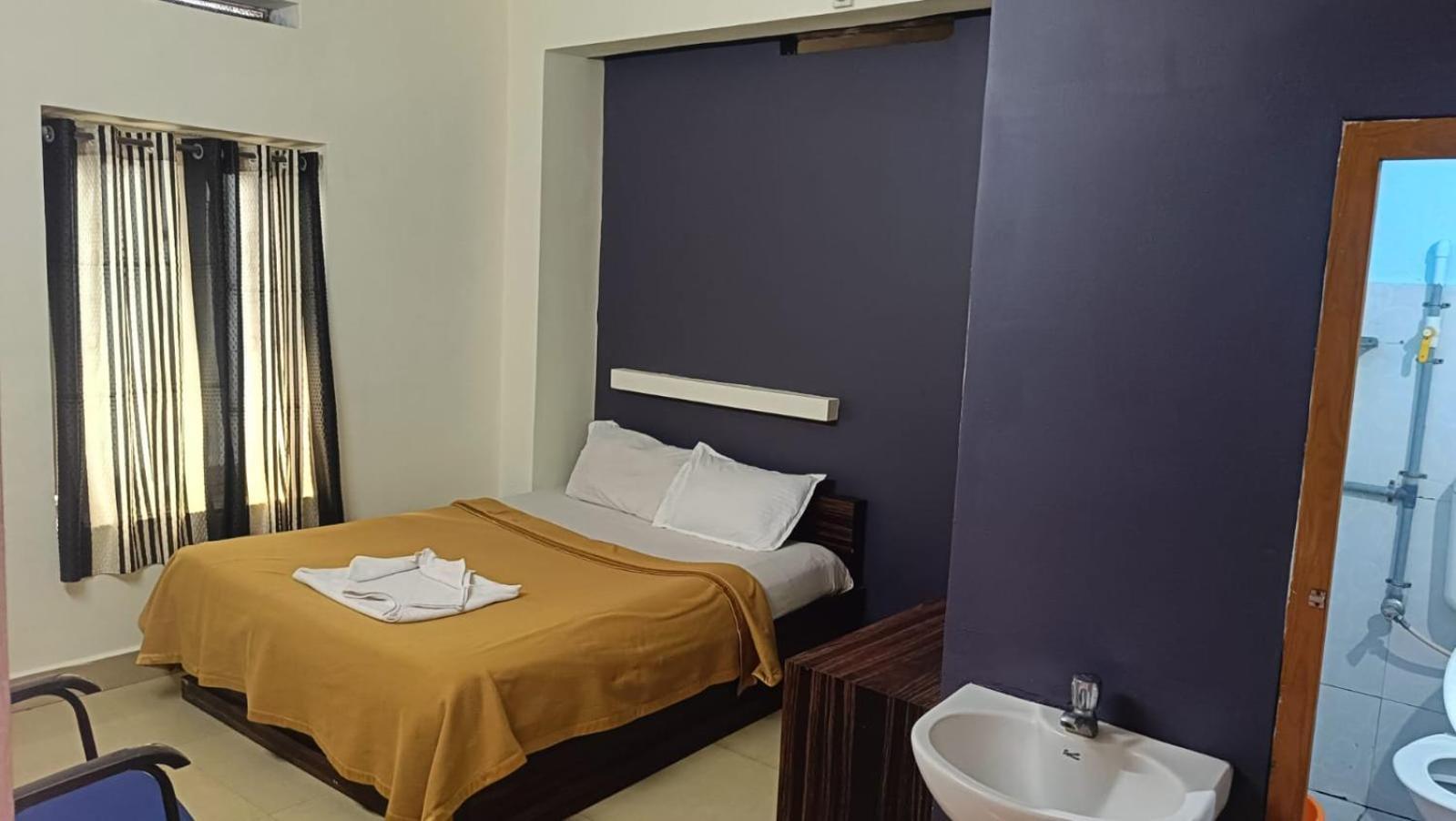 Hotel Orginal Residency Kollam Esterno foto